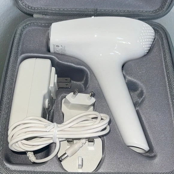 NEW Silk’n BellaFlash Pro IPL Laser Permanent Hair Removal Sys Device Women Men - Picture 8 of 17